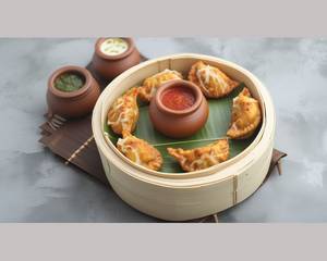 Chicken Fried Peri Peri Cheese Momos