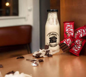 Kit Kat Belgian Shake