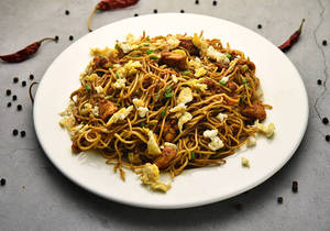 Egg Chowmein