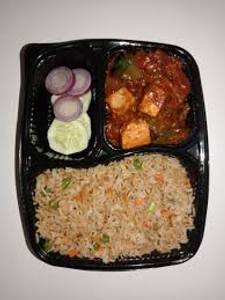 Cheese Chilli With Fried Rice