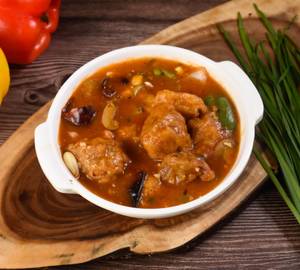 Chicken Manchurian (8 Pcs)