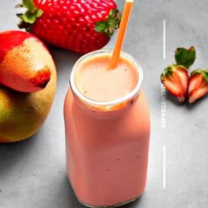 Mango Strawberry Milkshake                         