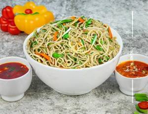 Veg Hakka Noodles