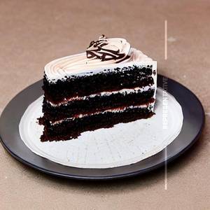 Royal Chocolate Pastry                                                                                                