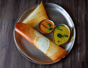 Cheese schezwan masala dosa