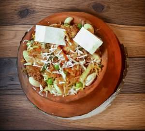 Veg Dum Hyderabadi Biryani