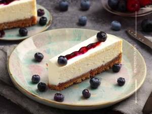 Blueberry Cheese Cake Piece                                                                                                