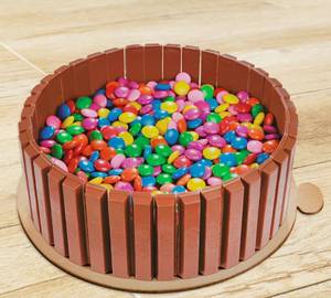 chocolate kit kat cake 