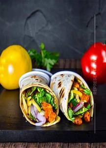 Shish Taouk Wrap