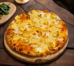 Cheese paneer pizza