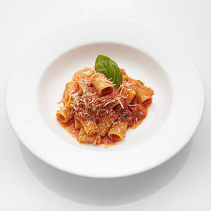 Pasta In Tomato-Cream Sauce [pink sauce]