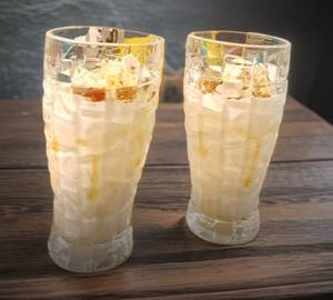 Dry fruit mastani