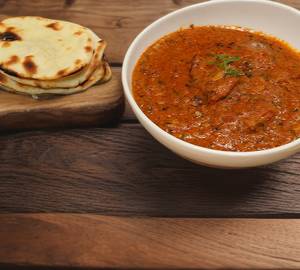 Chicken Tikka Masala (4Pcs)+ Garlic Naan(2Pcs)
