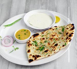 Aloo pyaz naan