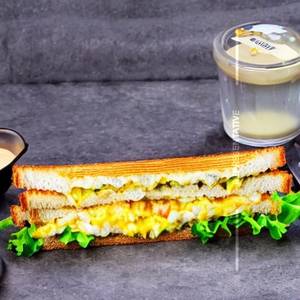 Cheese Egg Sandwich
