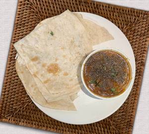 2 Butter Naan + Chicken Pepper Masala (250Ml)