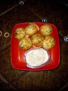 Appe With Chutney [8 Pieces]