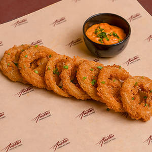 Chipotle Aioli Onion Rings