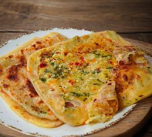 Chilli garlic paratha
