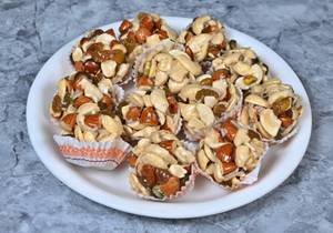 Dry Fruit Ladoo