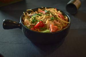 Hakka Chowmein