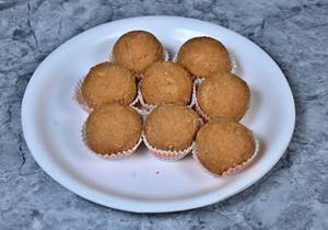 Atta Ladoo
