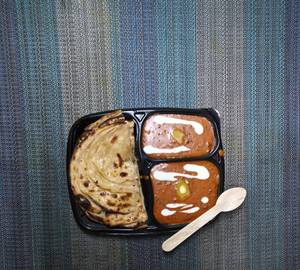 Dal Makhani with Laccha Paratha