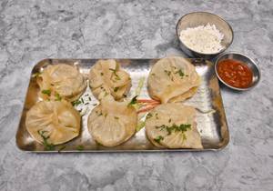 Paneer Momos [6 Pieces]