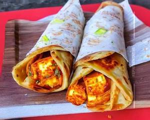 Paneer Tandoori Cheese Roll
