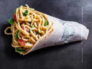 Schezwan Cheese Noodles Frankie