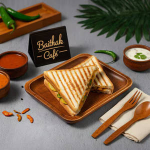 Aloo Pyaaz Sandwich [2 Pieces]