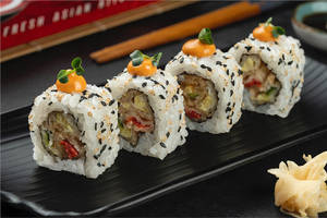 Spicy Veg Tempura Sushi