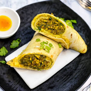 Egg Bhurji Roll