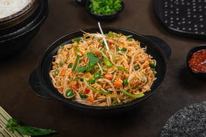 Schezwan Fried Rice - Egg