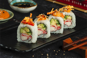 Holy Crab Sushi