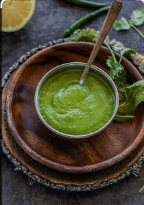 Refreshing Mint Chutney