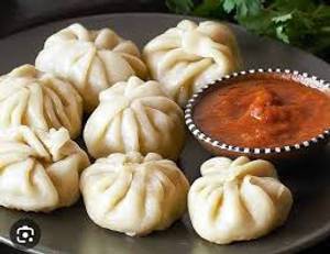 Mushroom cheese steamed momos [6 pieces]
