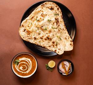 Dal Makhani+2 Naan