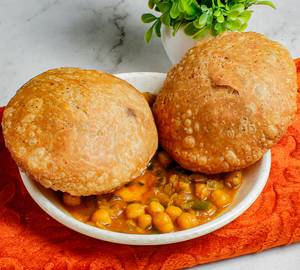 Kachori Chole