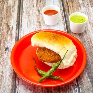 Crispy vada pav
