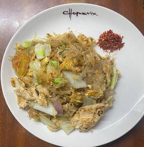Thai Glass Noodle Stir Fry Chicken