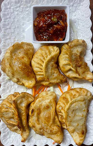 Fried Chicken Momos