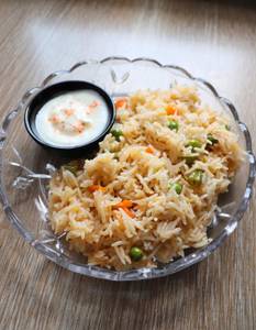 Mattar Pulao Curd