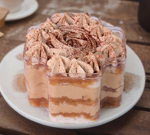Tiramisu Royale Layers
