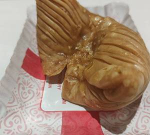 Special Meetha-Maawa Samosa