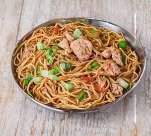 Schezwan Chicken Noodles