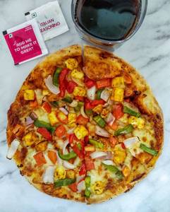 Paneer Tikka Pizza