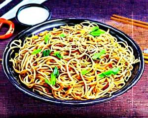 Chicken Chilli Garlic Noodles  