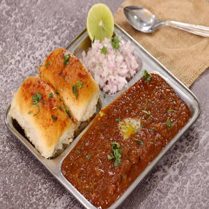 Butter Bhaji Pav  [300 Gram]