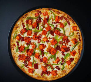 Paneer Makhani Pizza